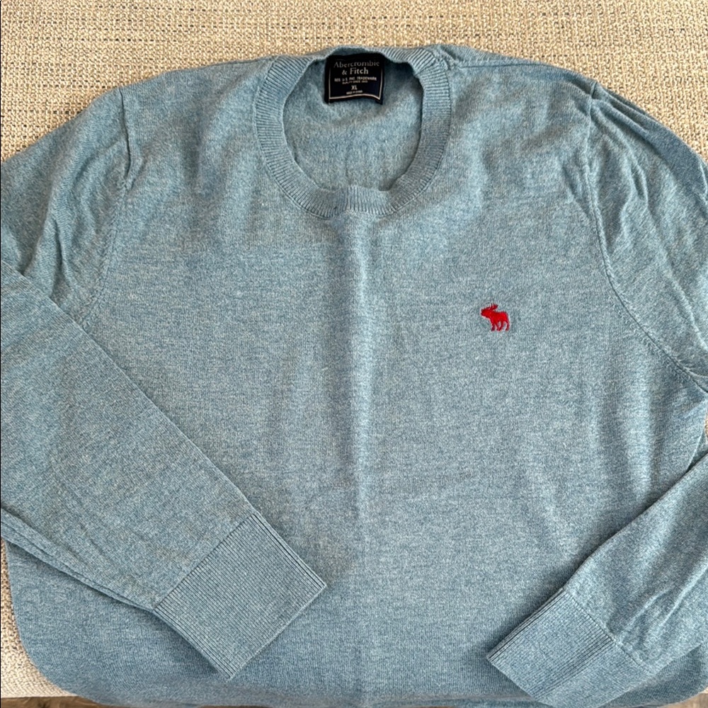 Abercrombie & Fitch Blue Crewneck Sweater